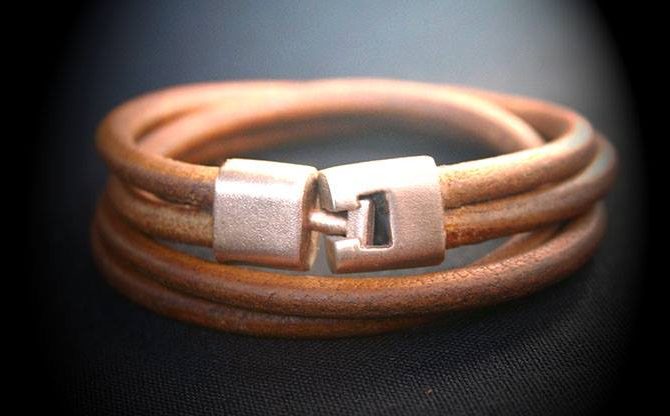 Pink Bronze Double Leather Wristband